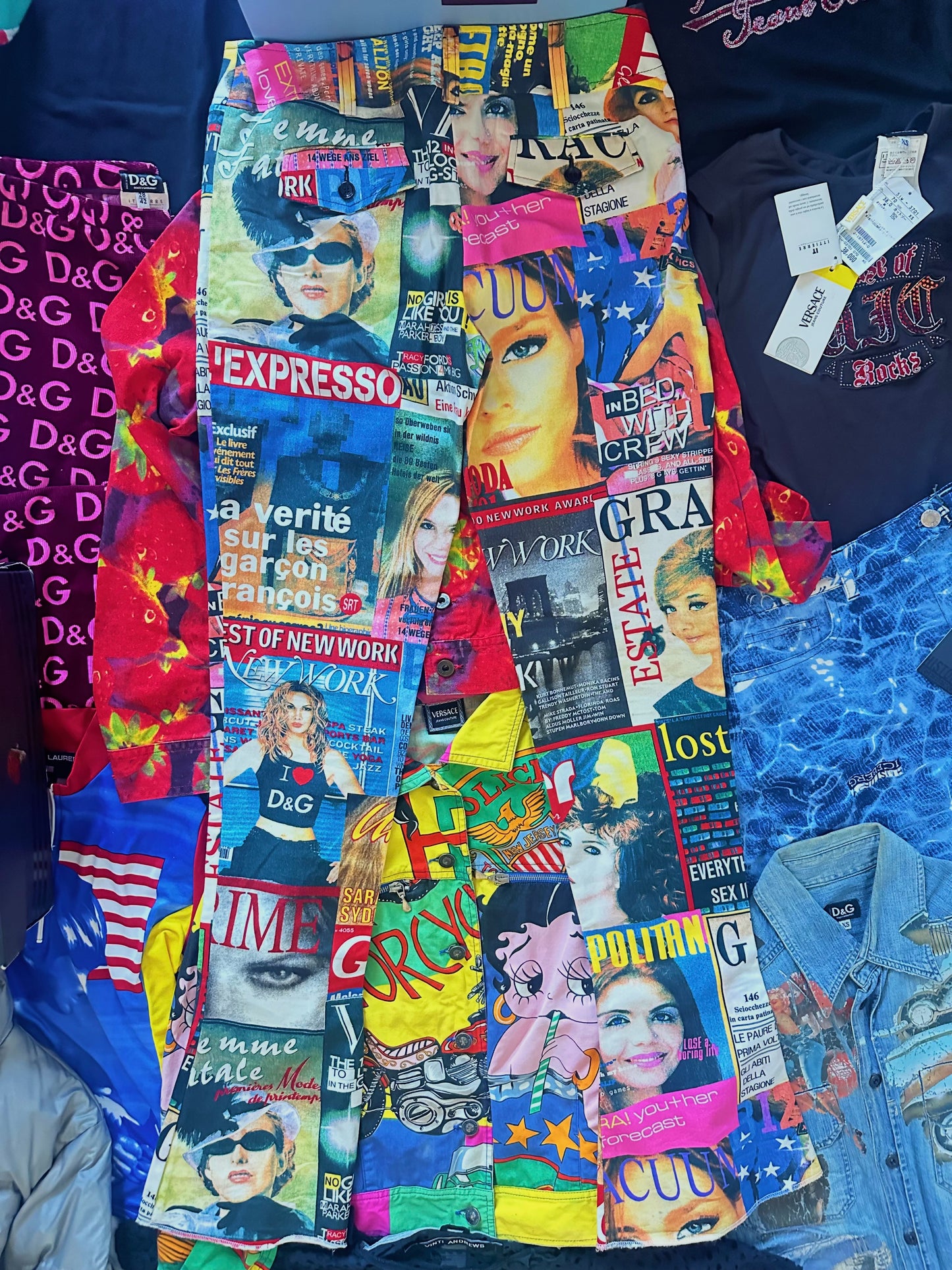 Vintage RARE Spring/Summer 2001 Iconic DOLCE & GABBANA MAGAZINE PRINT FLARE PANTS