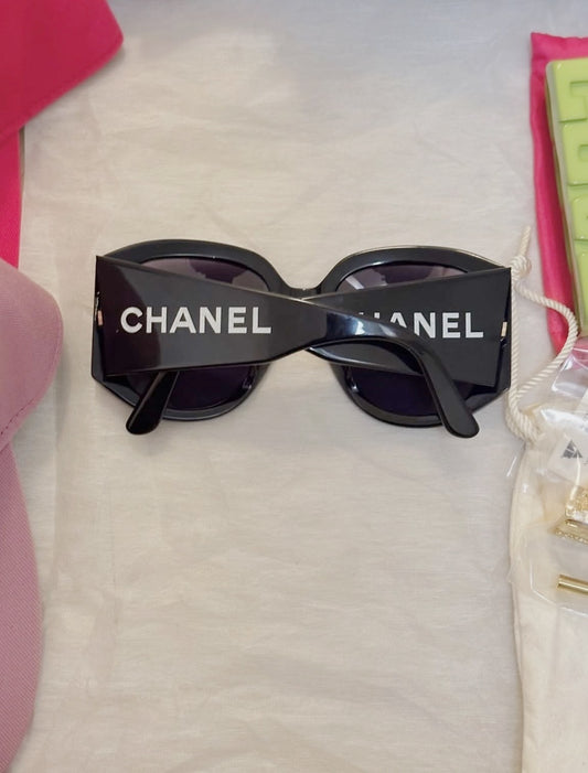 Vintage Chanel 1995 Extra Wide Temple Black Sunglasses