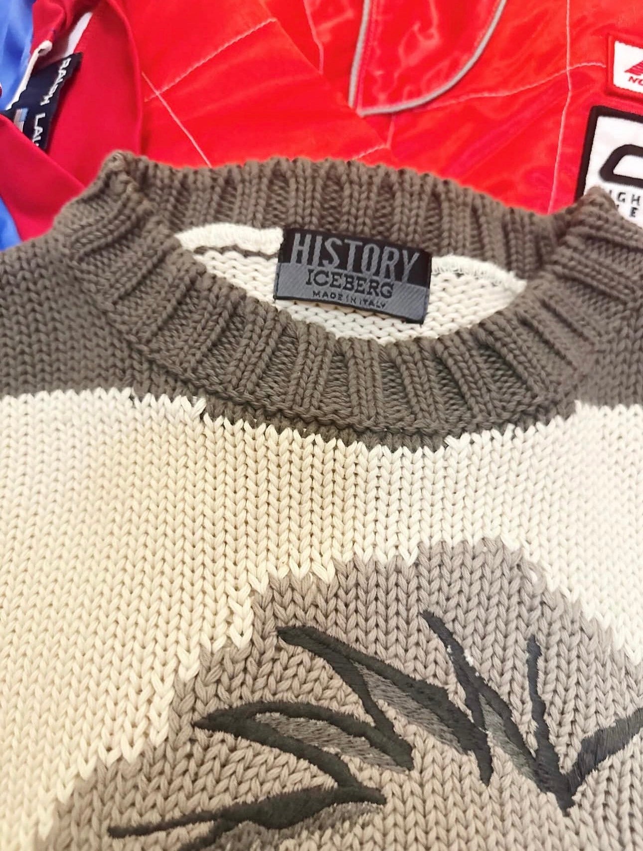 Vintage SUPER RARE 1999 ICEBERG HISTORY Disney “BALOO FROM JUNGLE BOOK” SWEATER