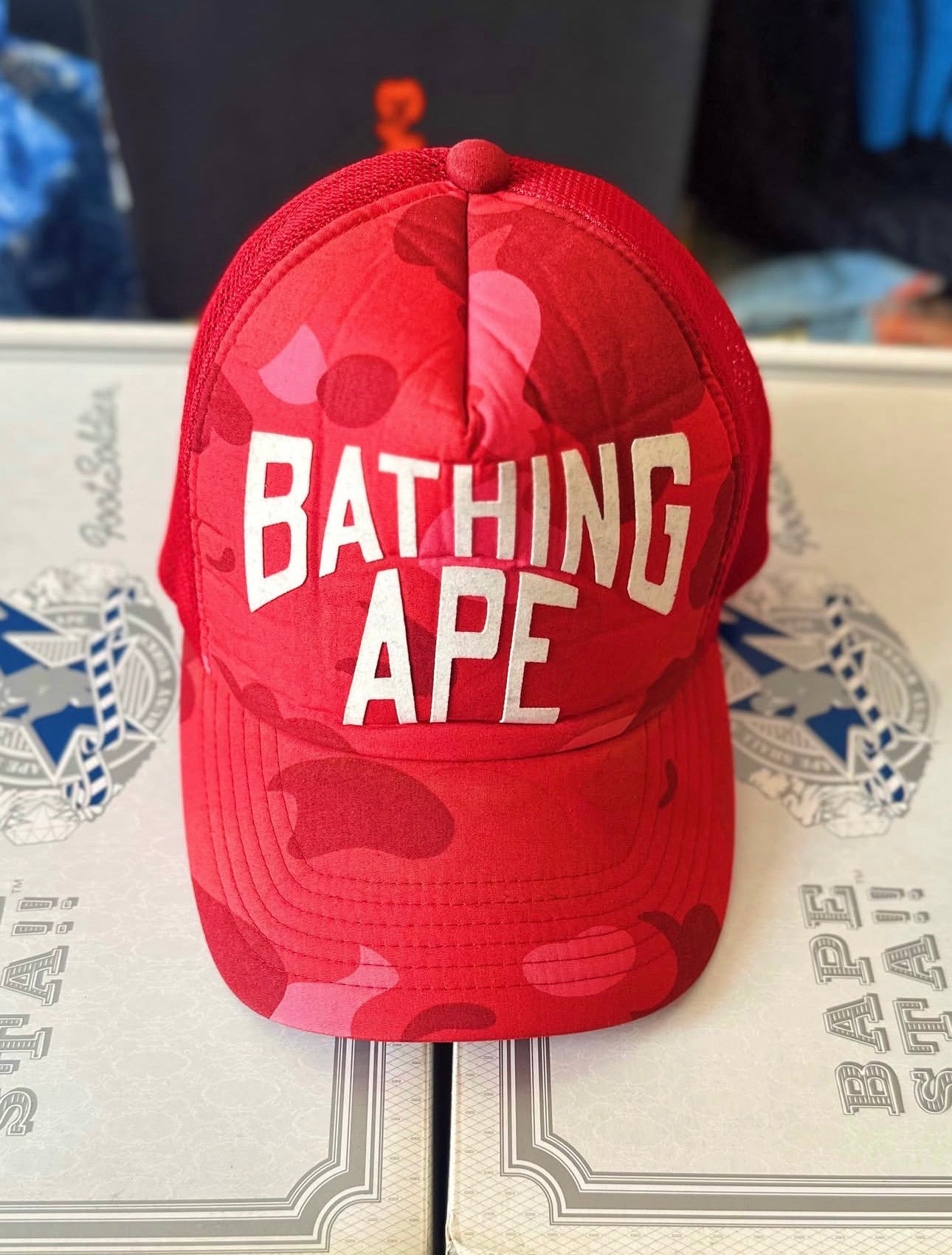 OG 2005 A BATHING APE, BAPE red camo NYC 🗽 logo trucker mesh cap
